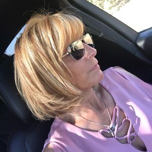 Meet your Posher, Heidi